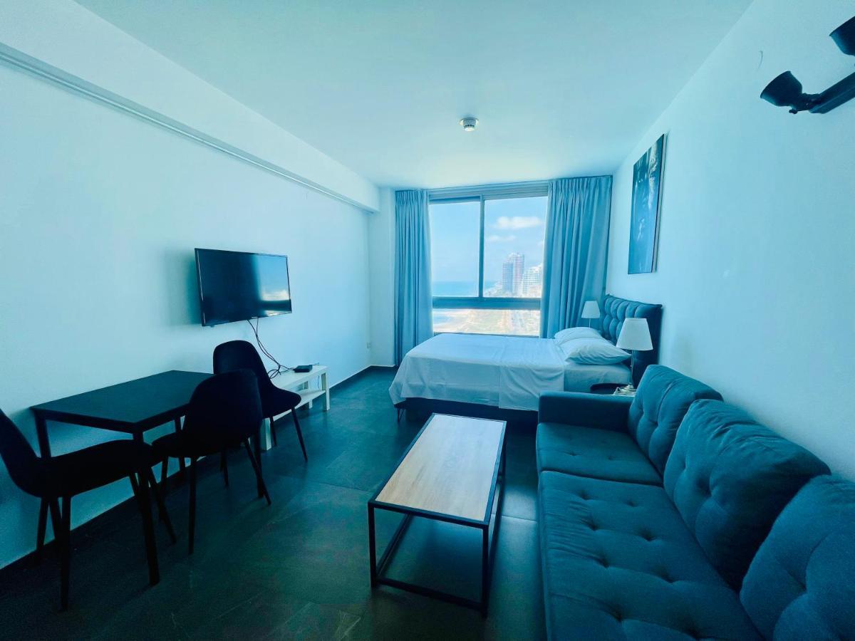 C Tower Apartments Netanya Exterior photo
