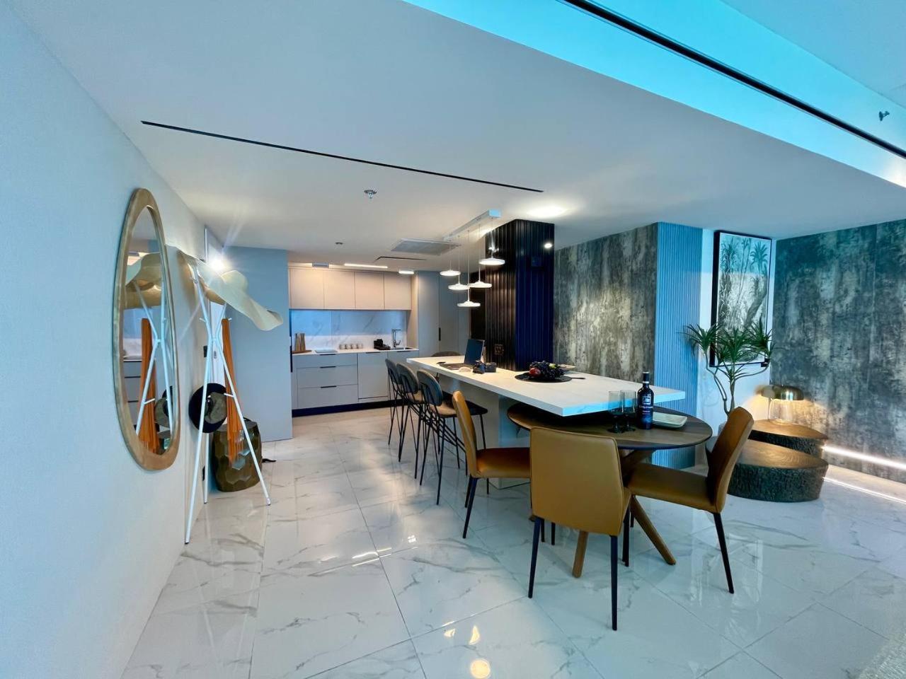 C Tower Apartments Netanya Exterior photo
